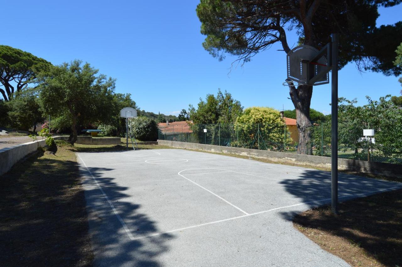 Le Domaine De Villepey By Sdr Saint-Tropez Exterior foto